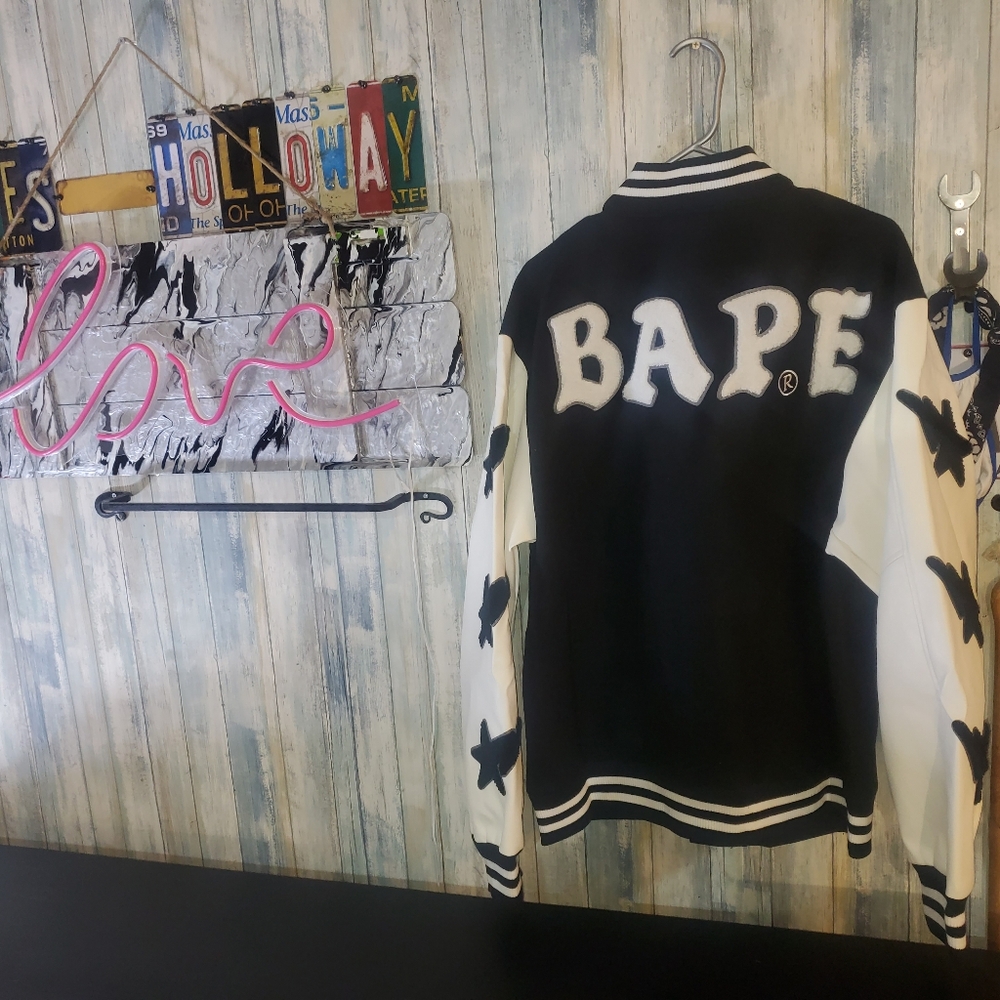Bape varsity jacket - Picture 8 of 10